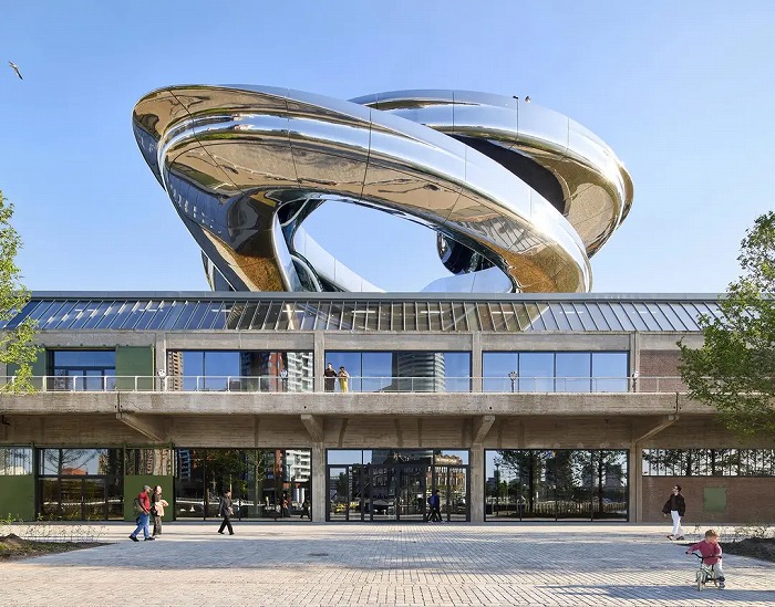 　図１ MAD Architects、フェニックス移民美術館
　※上記の画像、キャプションをクリックすると画像の出典元のWebサイトへリンクします。