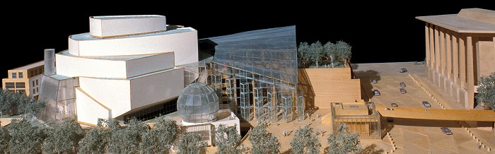 　図2. 1988年の設計競技におけるゲーリーのウォルト・ディズニー・コンサート・ホール案
　※上記の画像、キャプションをクリックすると画像の出展元のWalt Disney Concert Hallの
　　Webサイトへリンクします。